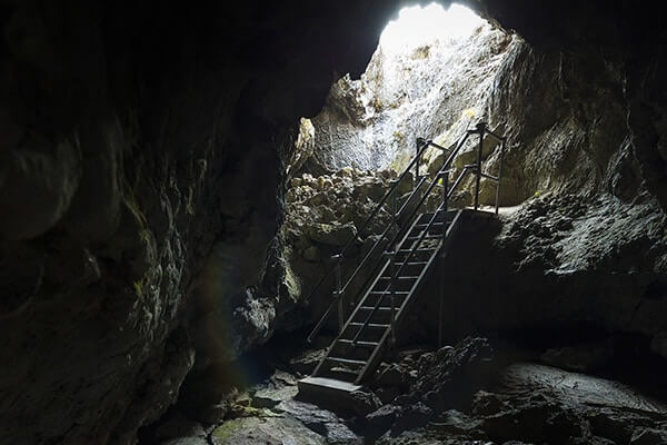 Lava Beds National Monument