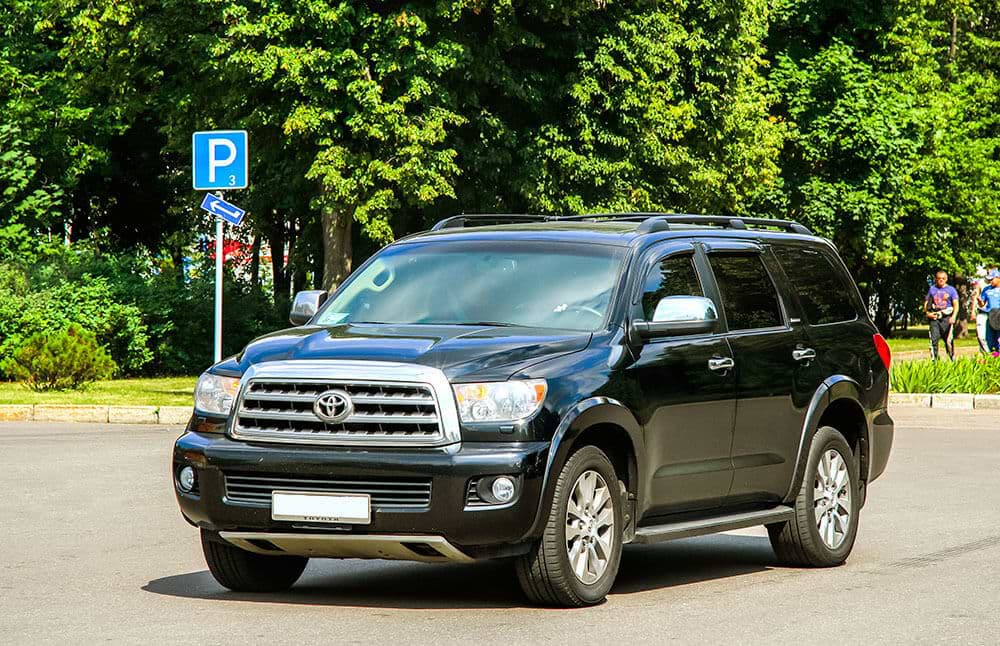 towing with toyota sequoia