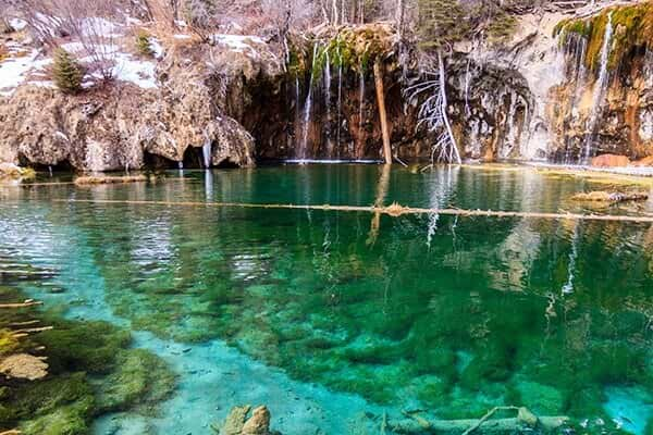 Hanging Lake clear water day