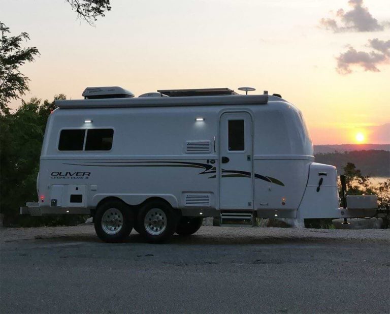 different travel trailer manufacturers