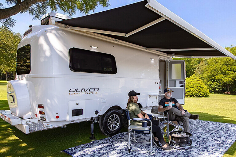 2026 Oliver Legacy Elite II exterior in daylight